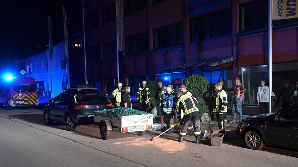 Ein Motorradfahrer verunglückte in der Nacht auf Montag. Ein Motorradfahrer verunglückte in der Nacht auf Montag.