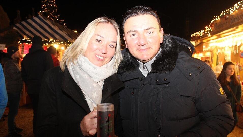 Das sind die Bilder vom Samstag auf dem Landshuter Christkindlmarkt. Das sind die Bilder vom Samstag auf dem Landshuter Christkindlmarkt.