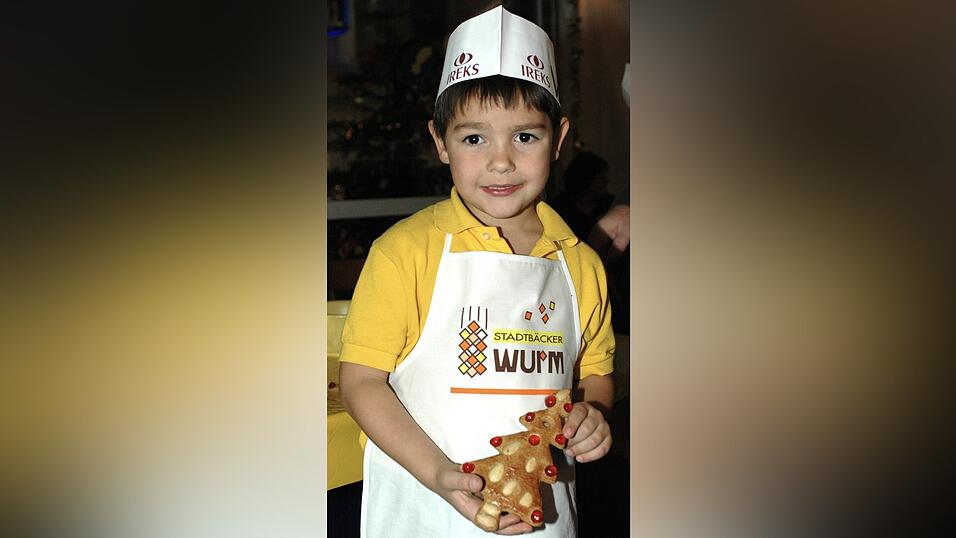 Schon als Kind war Willi Wurm in der Backstube daheim und hat Vater und Großvater über die Schulter geschaut. Schon als Kind war Willi Wurm in der Backstube daheim und hat Vater und Großvater über die Schulter geschaut.