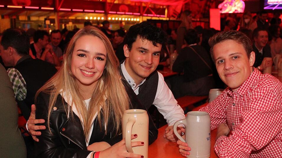 Die sch&ouml;nsten Bilder vom 21. Starkbierfest in Landshut.