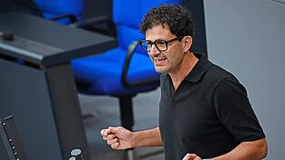 Als Parteivorsitzender will Luigi Pantisano unter anderem das Neun-Euro-Ticket zurückholen. Als Parteivorsitzender will Luigi Pantisano unter anderem das Neun-Euro-Ticket zurückholen.