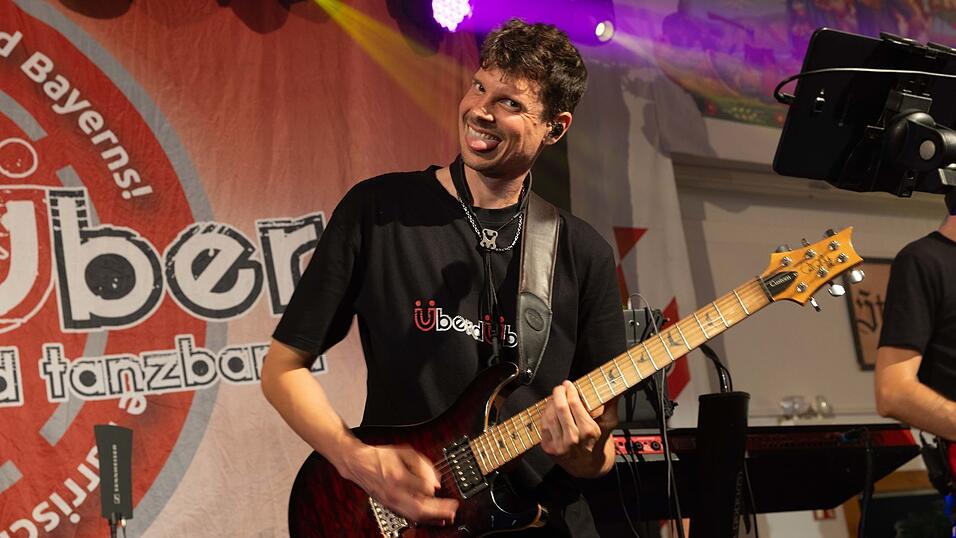 Die Partybilder vom Samstag, 8. August, aus dem Festzelt Greindl. Die Partybilder vom Samstag, 8. August, aus dem Festzelt Greindl.