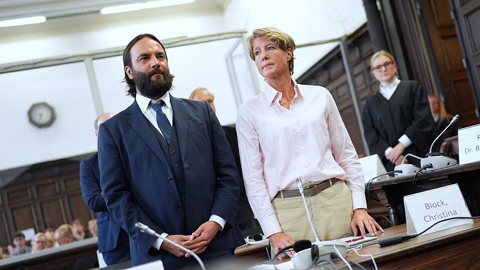 Christina Block steht seit Juli 2025 in Hamburg vor Gericht. (Archivbild) Christina Block steht seit Juli 2025 in Hamburg vor Gericht. (Archivbild)