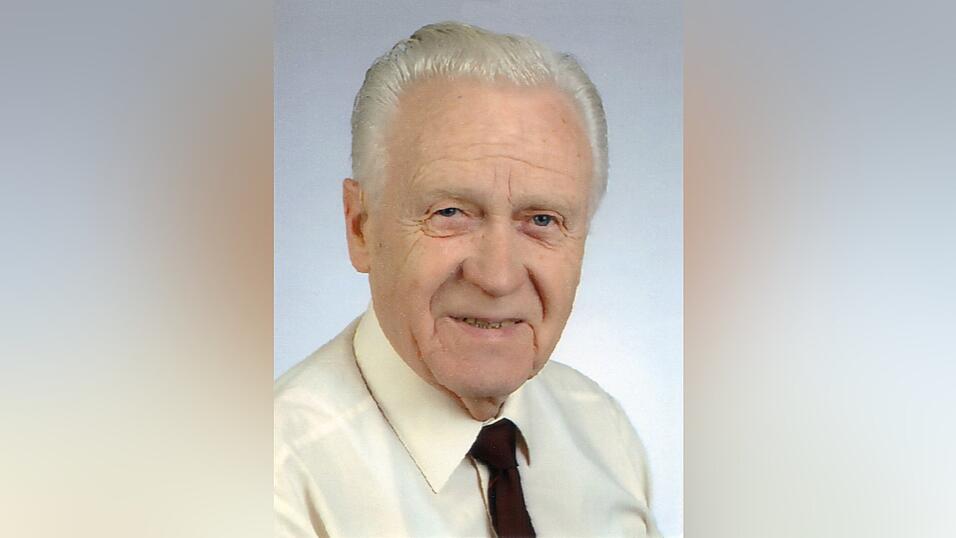 Altb&uuml;rgermeister und Ehrenb&uuml;rger Josef Kerscher ist im Alter von 86 Jahren gestorben.