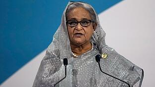 Ex-Ministerpräsidentin Hasina warf dem Gericht in einer ersten Reaktion vor, es habe eine «politisch motivierte» Entscheidung getroffen. (Archivbild) Ex-Ministerpräsidentin Hasina warf dem Gericht in einer ersten Reaktion vor, es habe eine «politisch motivierte» Entscheidung getroffen. (Archivbild)
