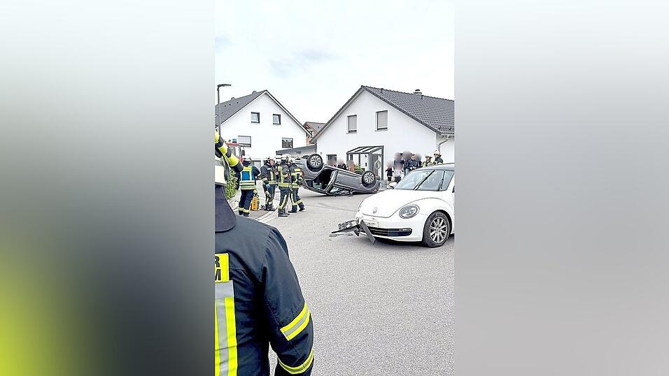 Die beiden Unfallfahrzeuge.