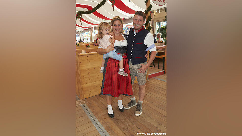 Die Partybilder vom Samstag, 13. August 2022, aus dem Festzelt Lechner.