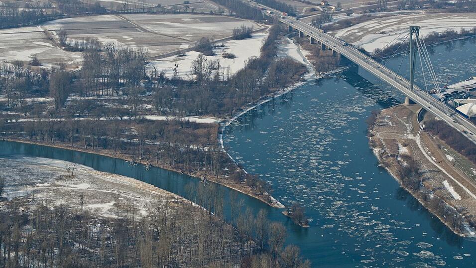 Auf diesem Bild aus dem Jahr 2012 ist die jetzt zur Sperrung anstehende Brücke zu sehen. (Archivbild) Auf diesem Bild aus dem Jahr 2012 ist die jetzt zur Sperrung anstehende Brücke zu sehen. (Archivbild)