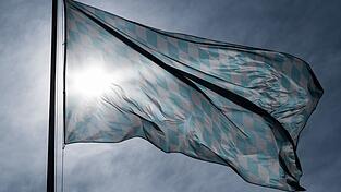 Die einst erfolgsverwöhnte bayerischen Exportindustrie ist in der tiefsten Schwächephase seit Jahren.