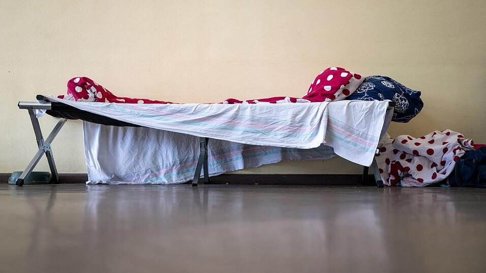 Bett einer Kältehilfe-Notübernachtung in Berlin. (Archivbild) Bett einer Kältehilfe-Notübernachtung in Berlin. (Archivbild)