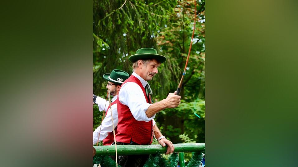 Die schönsten Augenblicke vom Auftakt des Drachenstichfestes am Samstagnachmittag in Furth im Wald. Die schönsten Augenblicke vom Auftakt des Drachenstichfestes am Samstagnachmittag in Furth im Wald.