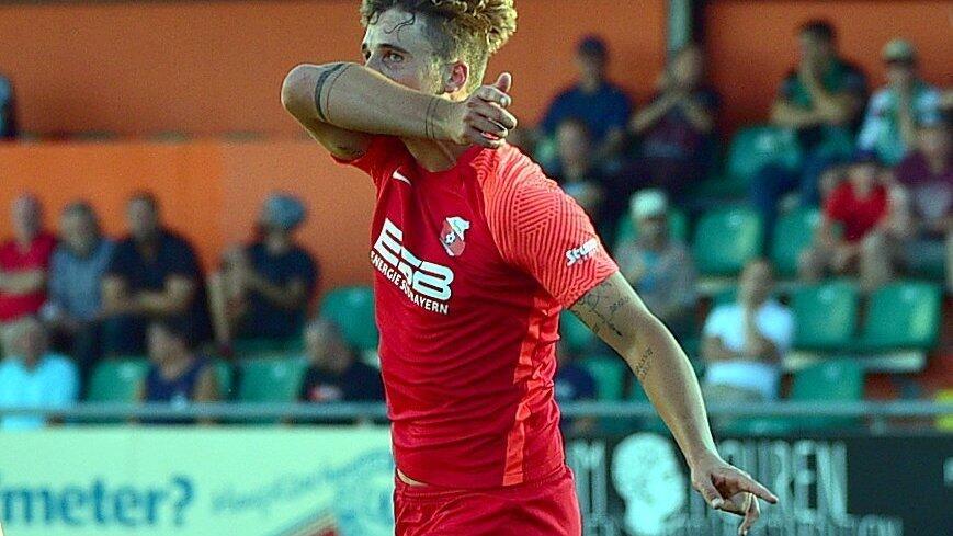 Die SpVgg Hankofen erkämpfte sich ein Unentschieden gegen die SpVgg Ansbach. Die SpVgg Hankofen erkämpfte sich ein Unentschieden gegen die SpVgg Ansbach.