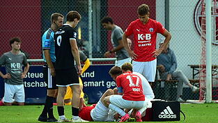 Lukas Krämer befindet sich nach seiner Verletzung am Sprunggelenk im Aufbau. Für die Startelf wird es im Heimspiel gegen die DJK Don Bosco Bamberg wohl aber noch nicht reichen. Lukas Krämer befindet sich nach seiner Verletzung am Sprunggelenk im Aufbau. Für die Startelf wird es im Heimspiel gegen die DJK Don Bosco Bamberg wohl aber noch nicht reichen.