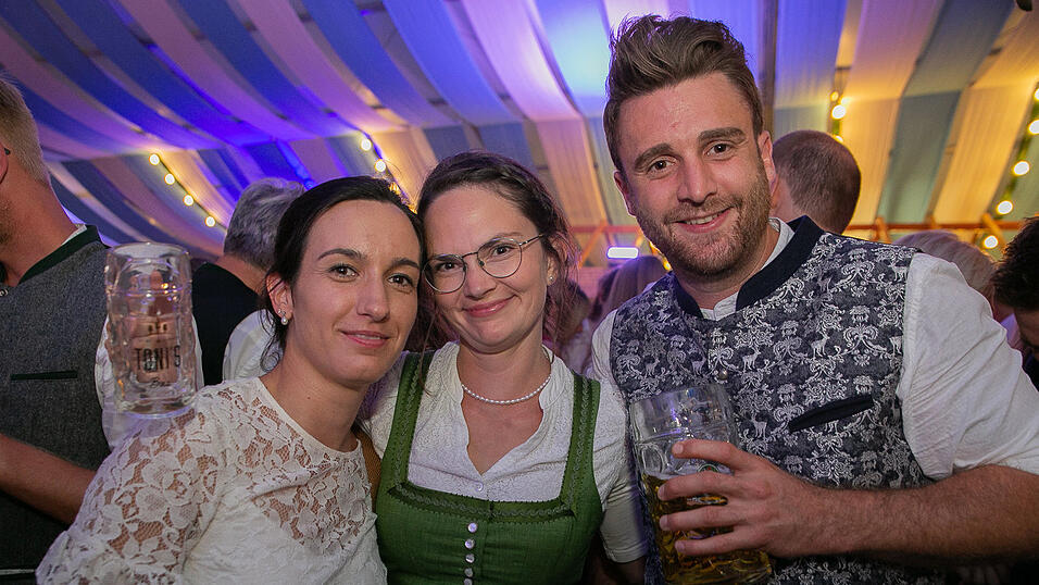 Die Partybilder von Freitag, 19. August 2022, aus dem Festzelt Wenisch.
