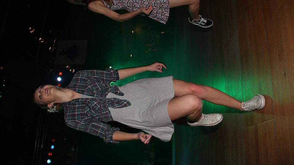 Die Bilder vom Abschlussball der Tanzschule Seidel in der Fraunhofer-Halle am 28. November. Die Bilder vom Abschlussball der Tanzschule Seidel in der Fraunhofer-Halle am 28. November.