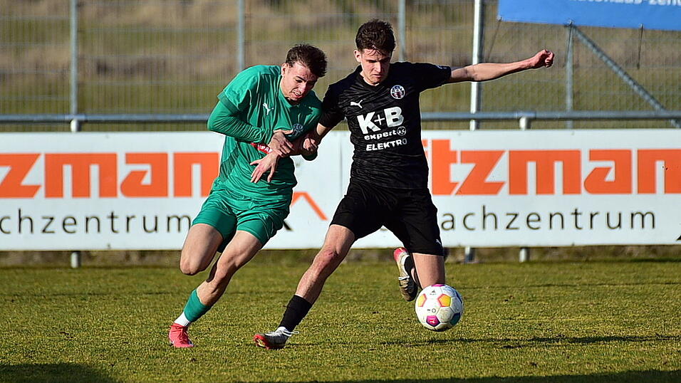 Raphael Huber fehlt dem ASV Cham am Freitag beim TSV Kornburg wegen einer Verletzung, die er sich in der Arbeit zugezogen hat.