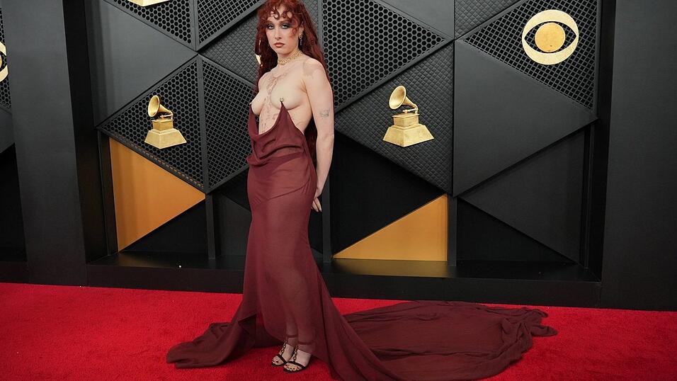 Chappell Roan auf dem roten Teppich. Chappell Roan auf dem roten Teppich.