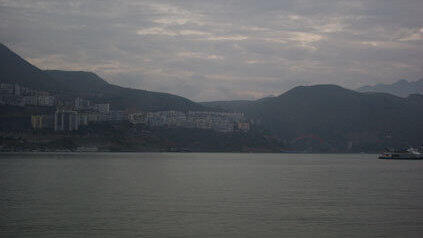 Imke und Andy fahren auf dem längsten Fluss Chinas, dem Jangtse. Imke und Andy fahren auf dem längsten Fluss Chinas, dem Jangtse.