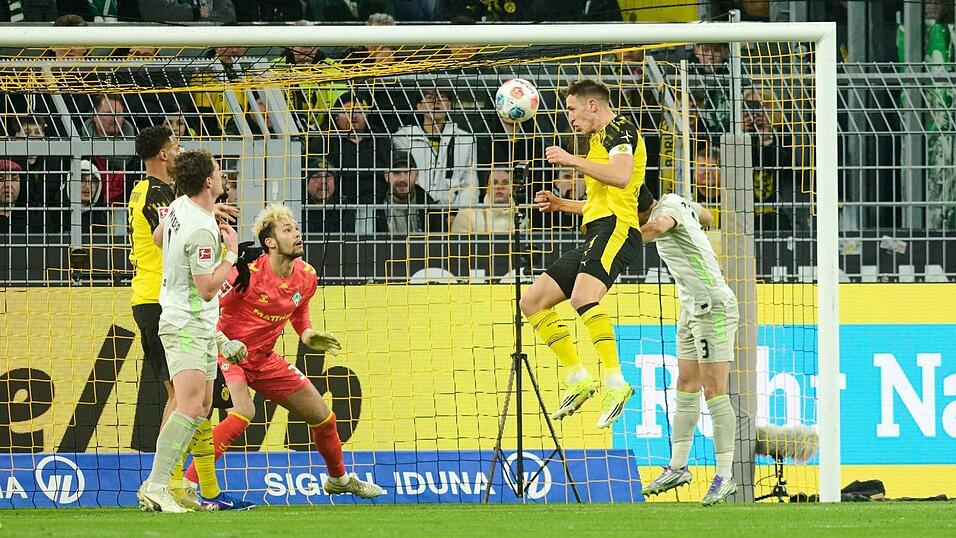 Nico Schlotterbeck brachte den BVB fr&uuml;h in F&uuml;hrung.