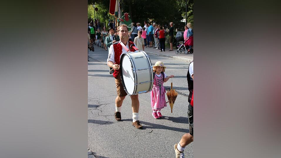 Augenblicke vom Festwirteinzug 2018. Augenblicke vom Festwirteinzug 2018.