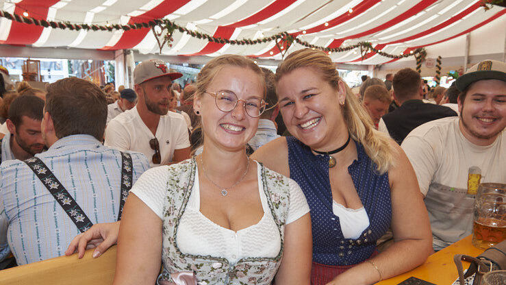 Die Partybilder vom Samstag, 17. August, aus dem Festzelt Lechner. Die Partybilder vom Samstag, 17. August, aus dem Festzelt Lechner.