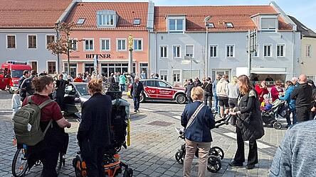 Viele Familien kamen zum Markt.