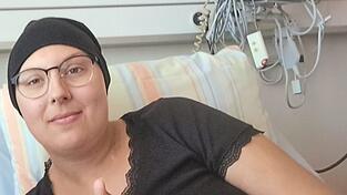 Die Zeit während der Behandlung im Krankenhaus war für Sarah und ihre Familie sehr schwer.