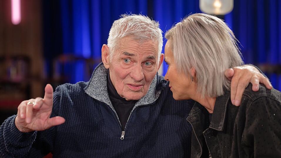 Hoenig will noch lange mit Ehefrau Kärsten-Hoenig zusammen sein. (Archivbild) Hoenig will noch lange mit Ehefrau Kärsten-Hoenig zusammen sein. (Archivbild)
