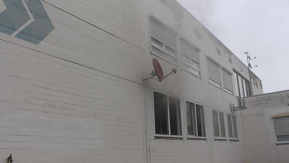 Der Sachschaden wird von der Polizei auf etwa 20.000 Euro gesch&auml;tzt.