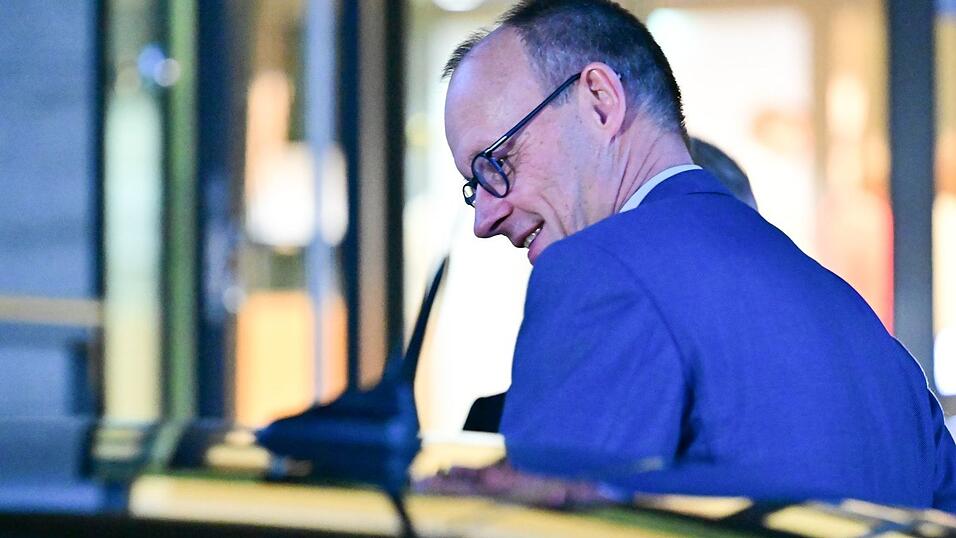 Merz verlie&szlig; die Adenauer-Stiftung nach der Wahl wortlos.