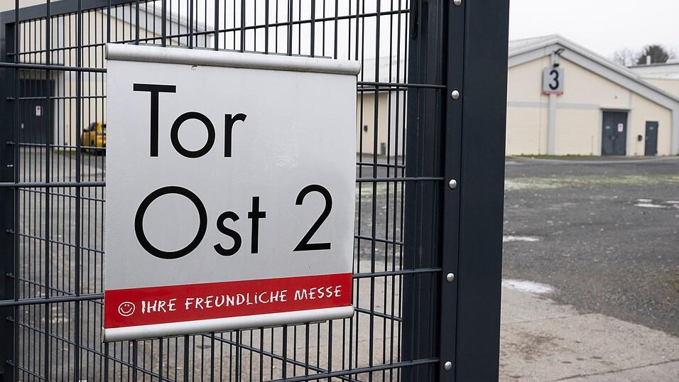 Mit rund 1.000 Leuten will sich die AfD in der Messe Gießen treffen - gesetzt den Fall, sie kommen durch. (Archivbild)
