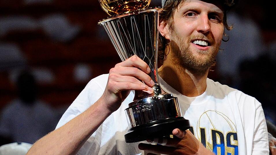 Auch Nowitzki gehört zu den sechs Neuen in der Hall of Fame des deutschen Sports. (Archivbild) Auch Nowitzki gehört zu den sechs Neuen in der Hall of Fame des deutschen Sports. (Archivbild)