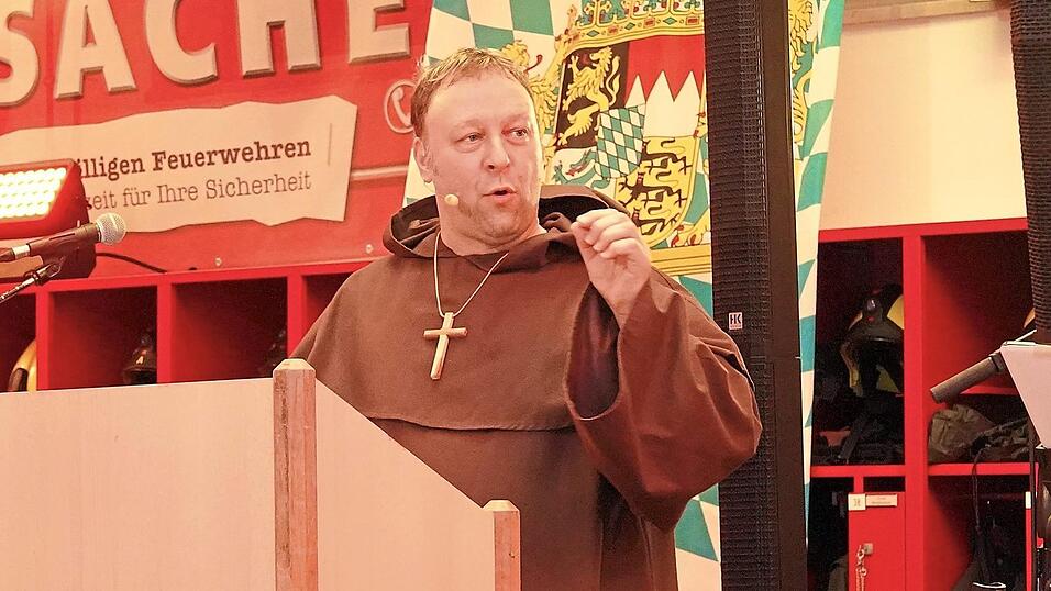Nach zwei Jahren als Novize Isarius hält Markus Tschöp seit 2025 die Fastenpredigt als „fertig ausgebildeter“ Bruder Tschöpi. (Archivfoto) Nach zwei Jahren als Novize Isarius hält Markus Tschöp seit 2025 die Fastenpredigt als „fertig ausgebildeter“ Bruder Tschöpi. (Archivfoto)