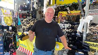 Josef Zinnecker vom „Socken Sepp“ blickt optimistisch in die Zukunft.