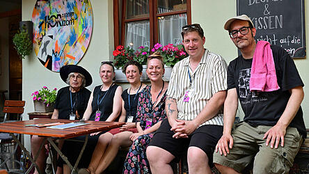 Das HOT vor dem Finale am Samstag - (von links) Roland Biswurm, Sylvia Strasser, Silvia Johannus, Birgit Schachtner, Markus Geisel und Tom Weber