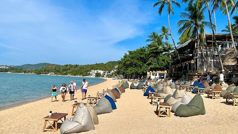 Gerade auf der beliebten Insel Ko Samui erwartet die Tourismusbranche einen deutlichen Einbruch der Touristenzahlen. (Archivbild) Gerade auf der beliebten Insel Ko Samui erwartet die Tourismusbranche einen deutlichen Einbruch der Touristenzahlen. (Archivbild)