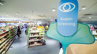 Das Augenscreening-Angebot bei dm ist ein Fall für die Justiz. (Archivbild) Das Augenscreening-Angebot bei dm ist ein Fall für die Justiz. (Archivbild)