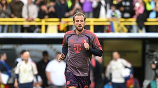 Harry Kane beim Aufwärmen in Dortmund. Harry Kane beim Aufwärmen in Dortmund.