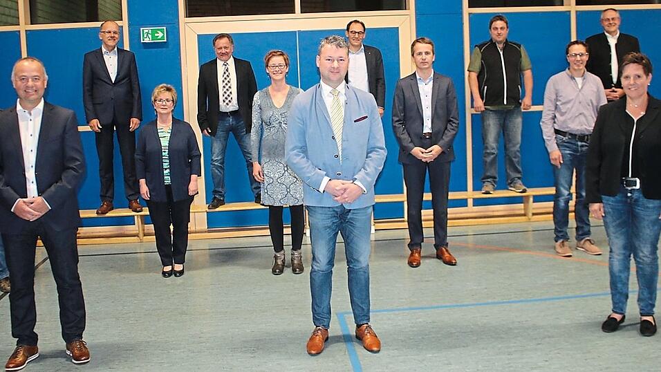 Bei der konstituierenden Sitzung wurden die neuen Gemeinderatsmitglieder vereidigt. Bei der konstituierenden Sitzung wurden die neuen Gemeinderatsmitglieder vereidigt.