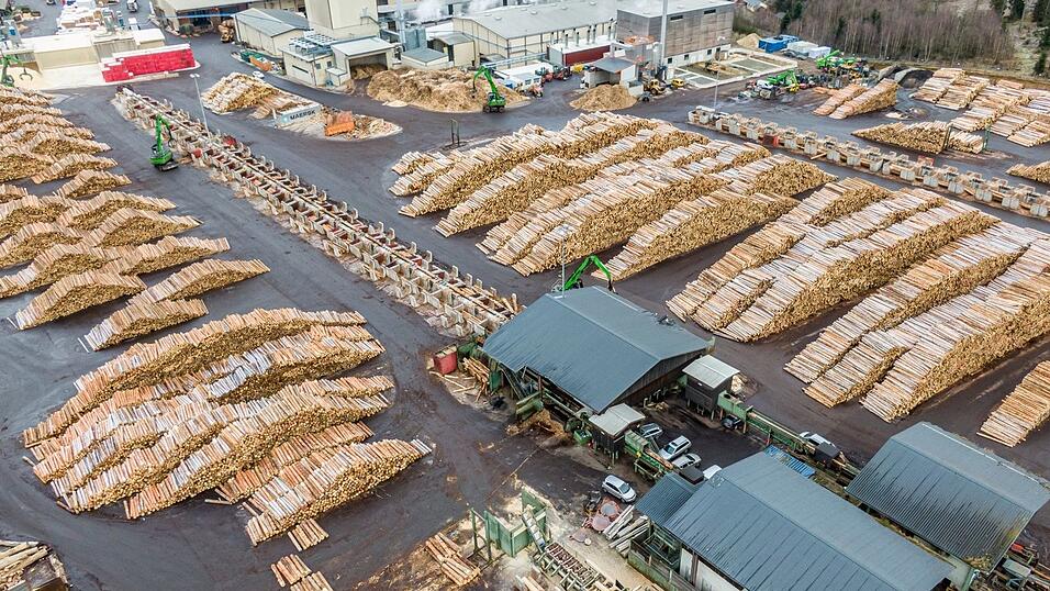 Auch für das Sägewerk in Plößberg hat sich ein Käufer gefunden. (Archivbild) Auch für das Sägewerk in Plößberg hat sich ein Käufer gefunden. (Archivbild)