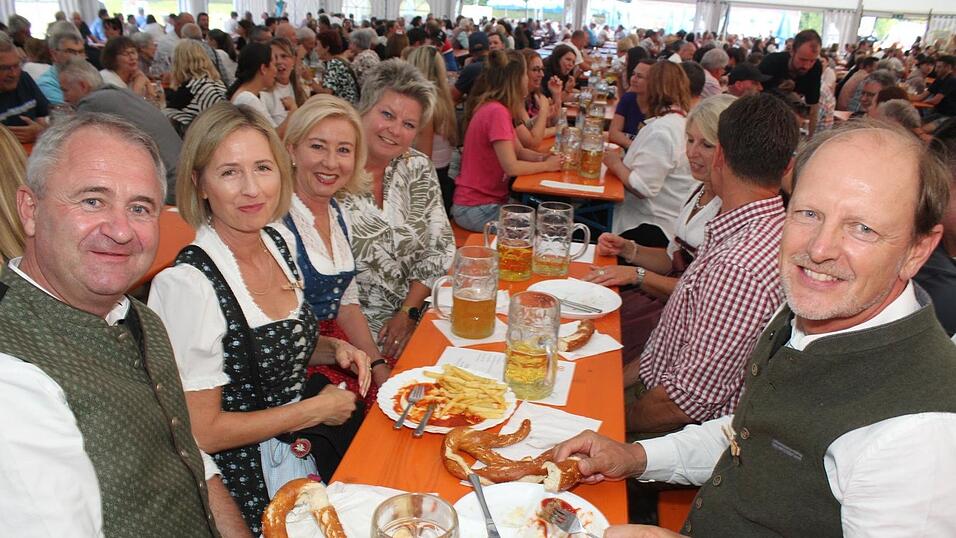 Zur Musik von Headless wurde ausgelassen gefeiert.