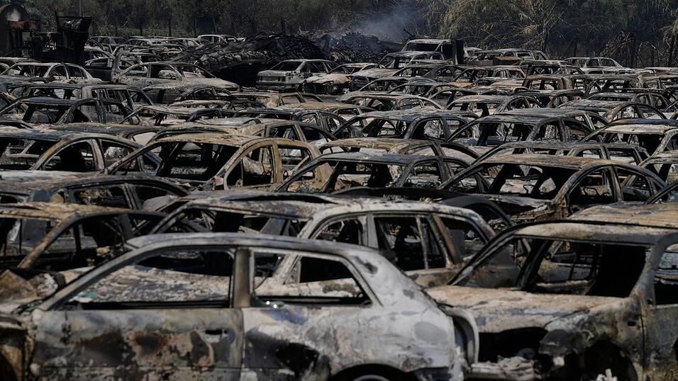 Jeder Großbrand verursacht Millionenschäden. (Archivbild)