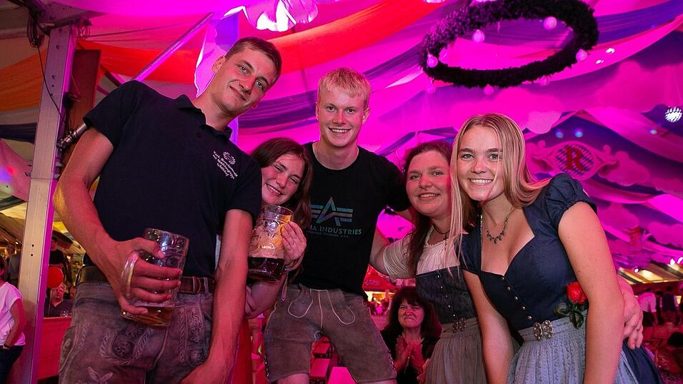 Die Partybilder von Montag, 15. August 2022, aus dem Festzelt Reisinger.