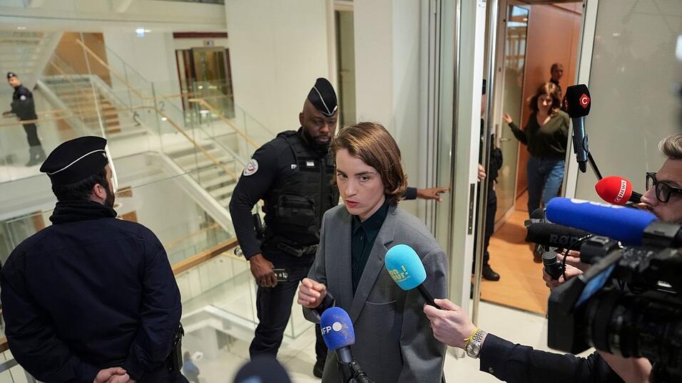 Adèle Haenel hatte Ruggia 2019 vorgeworfen, während der Dreharbeiten zum Film «Les Diables» (deutsch: «Kleine Teufel») mehrfach übergriffig geworden zu sein und sie angefasst zu haben.