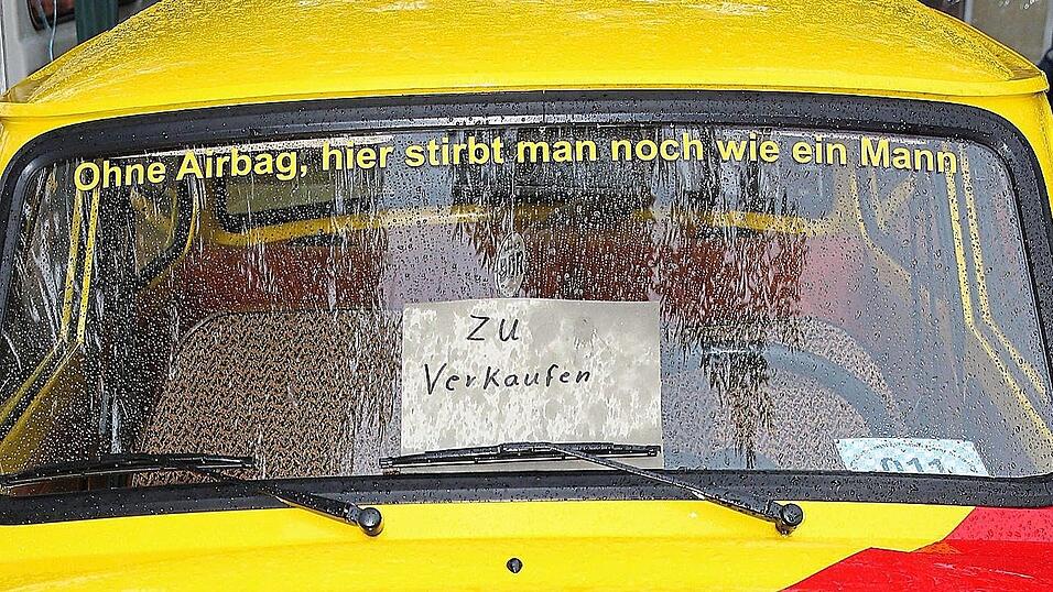Der Schriftzug auf der Windschutzscheibe spricht Bände.