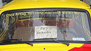 Der Schriftzug auf der Windschutzscheibe spricht Bände.
