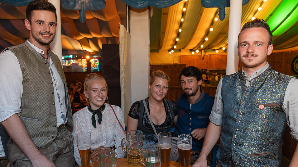 Die Partybilder vom Montag, 21. August 2023, aus dem Festzelt Wenisch. Die Partybilder vom Montag, 21. August 2023, aus dem Festzelt Wenisch.