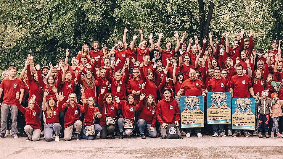 Das Team vom Open Air in Steinberg steht in den Startlöchern für die größte Party im Vilstal. Das Team vom Open Air in Steinberg steht in den Startlöchern für die größte Party im Vilstal.