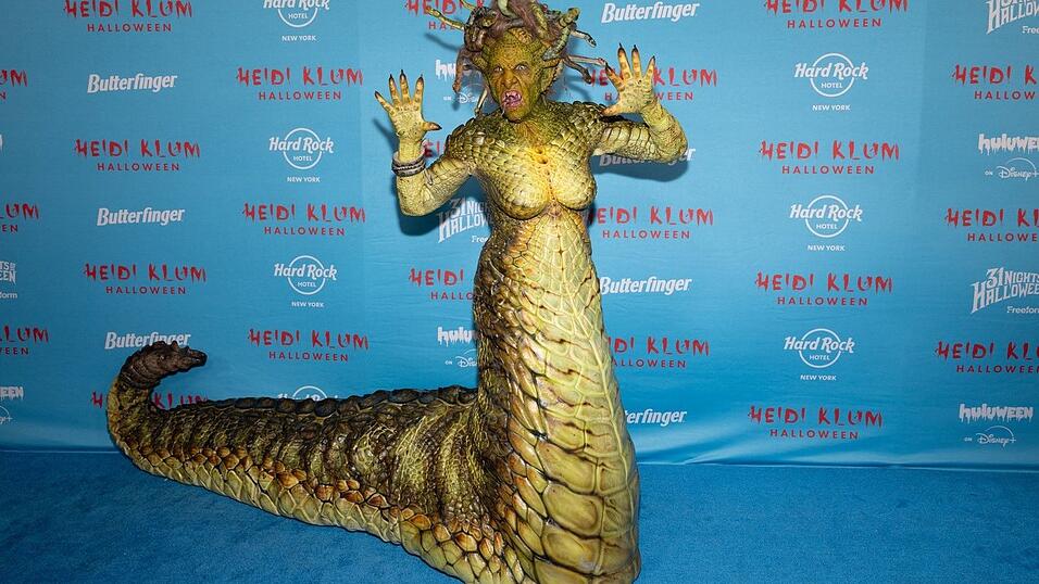 Klum gilt als Queen of Halloween. Klum gilt als Queen of Halloween.