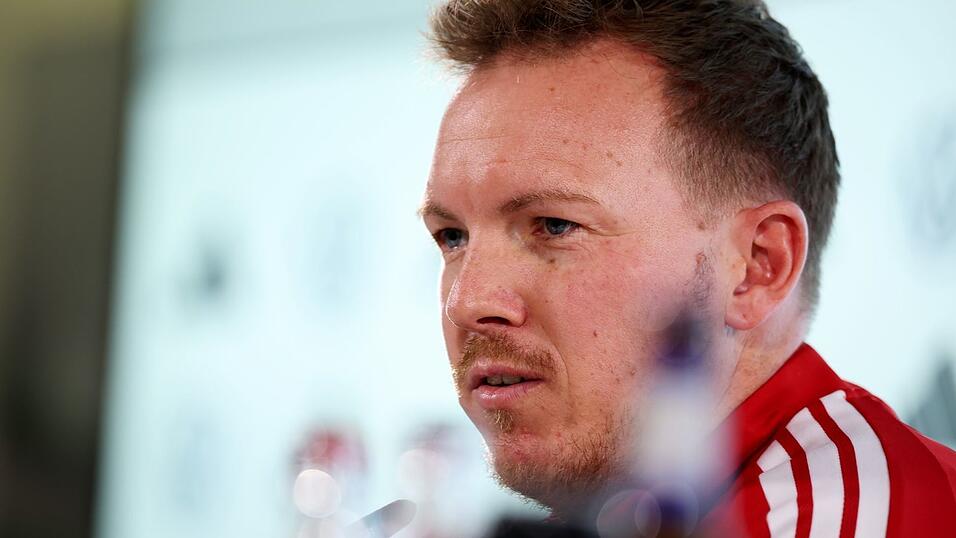 Julian Nagelsmann bangt um den Einsatz von Nils Schlotterbeck.